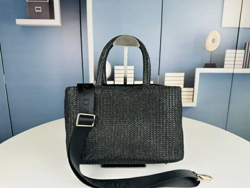 prada aaa qualite sac a main  s_123023a3